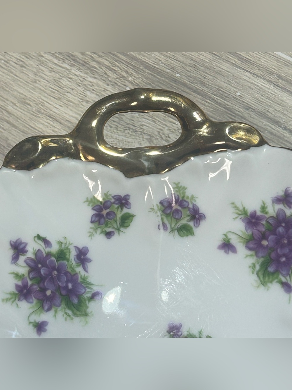 Vintage Lefton China "Purple Violets" Shell Trinket Dish - Picture 4 of 7